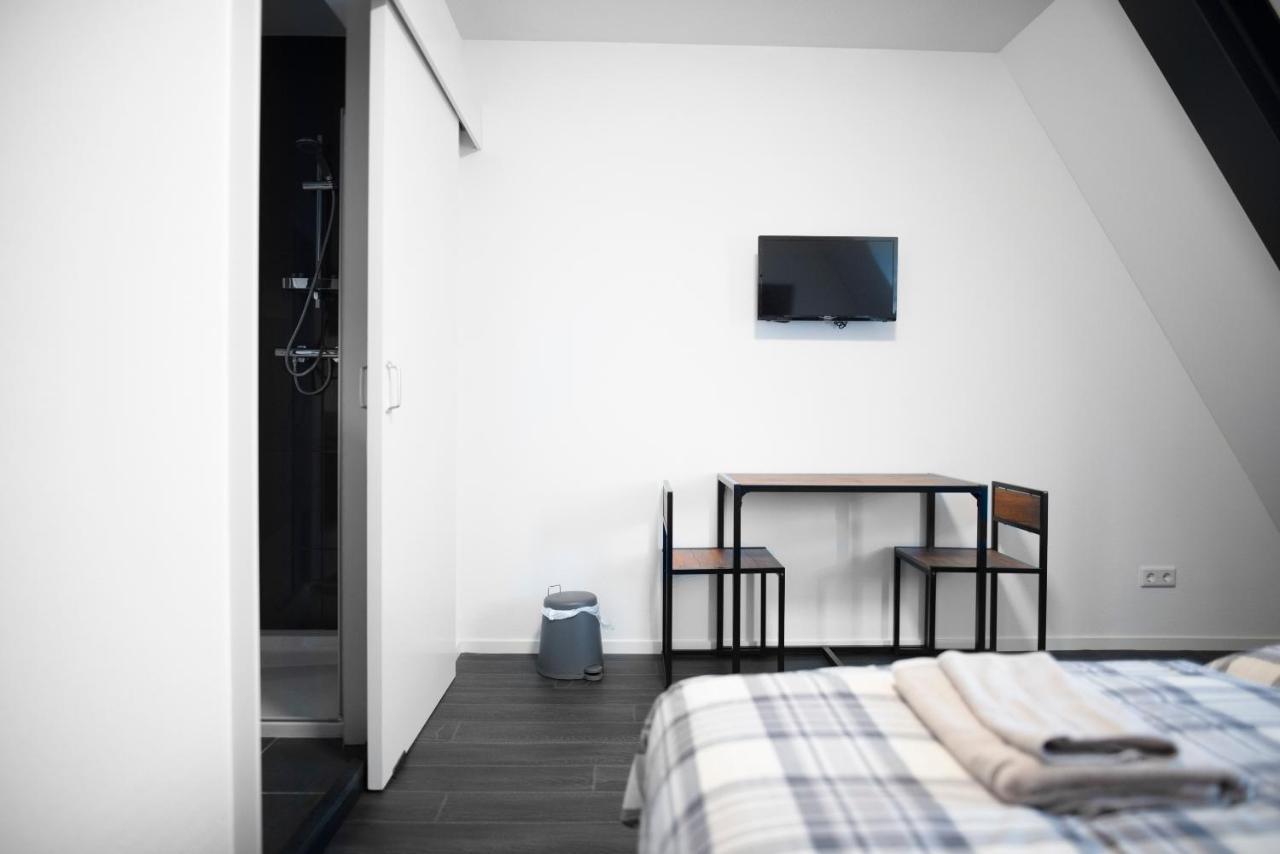 B&B Hotel Lichtstad ไอนด์โฮเวน ภายนอก รูปภาพ