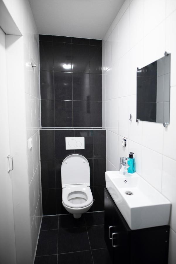 B&B Hotel Lichtstad ไอนด์โฮเวน ภายนอก รูปภาพ