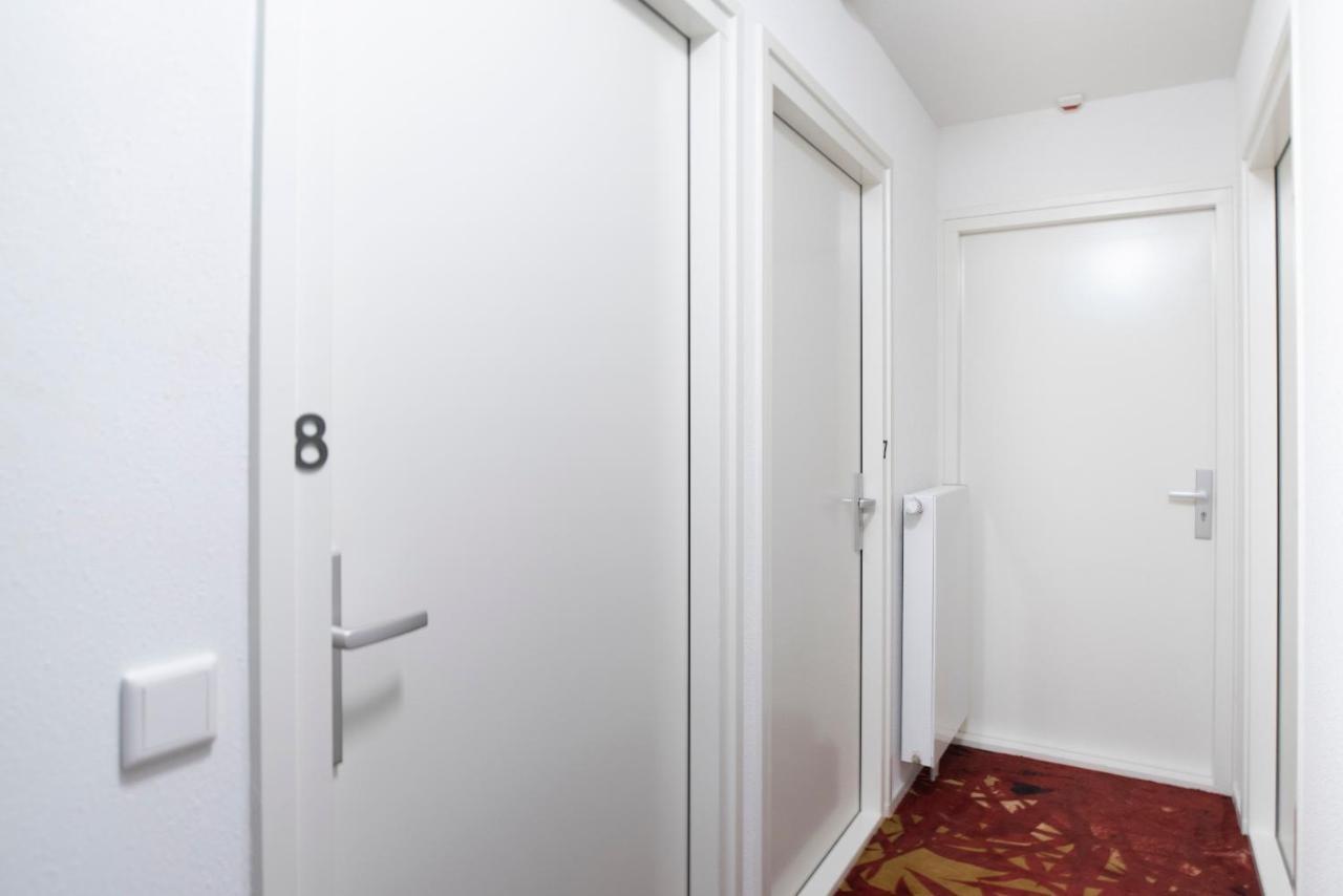 B&B Hotel Lichtstad ไอนด์โฮเวน ภายนอก รูปภาพ